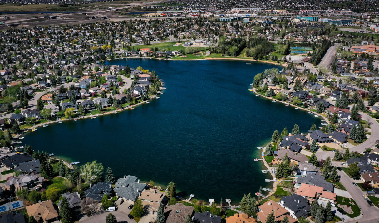 Buying A Home in Lake Bonavista