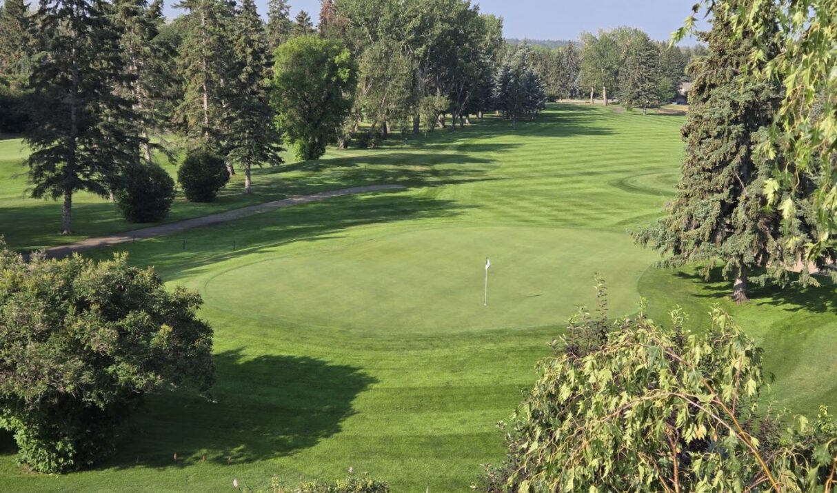 Willow Park Golf & Country Club: The History, Membership, Secrets and What It’s Like to Live on the Course